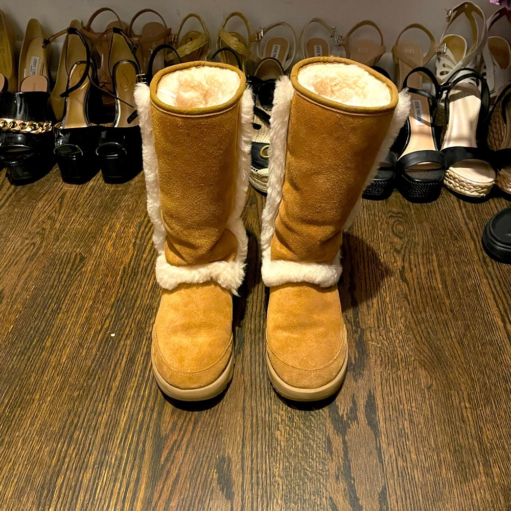 Women’s UGG Boots Size 5.5